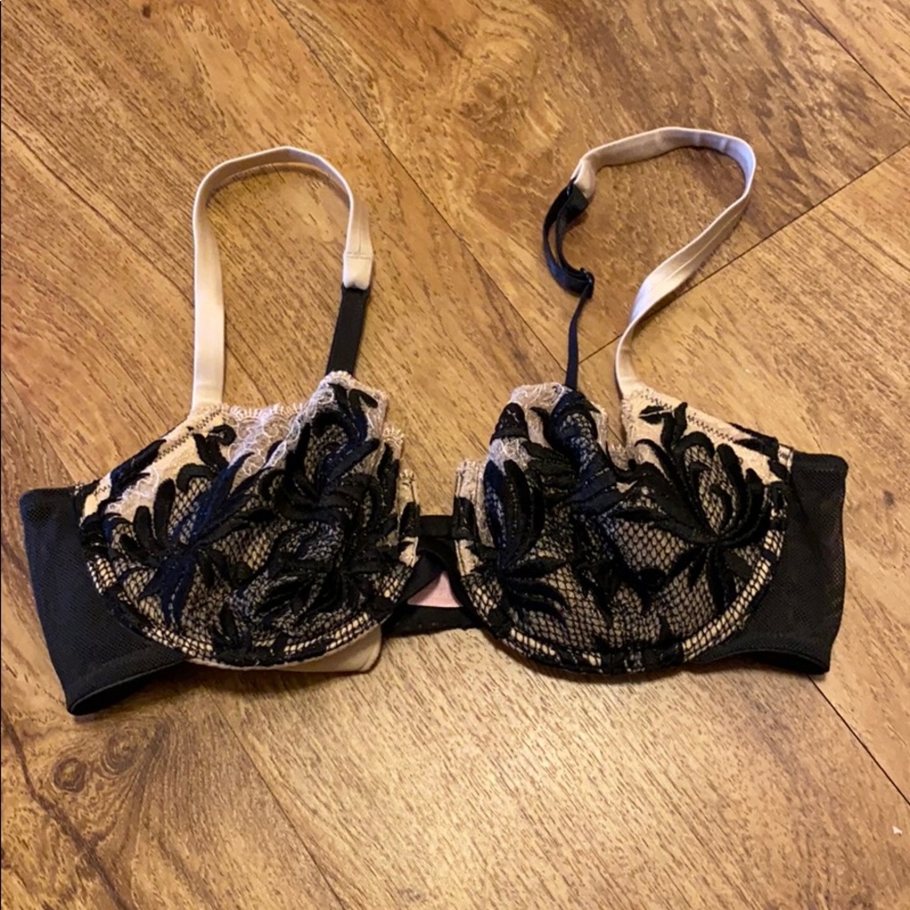 vs lightly lined lace bra